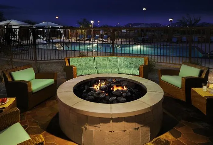 Hotel Desert View At Mayo Clinic 3*